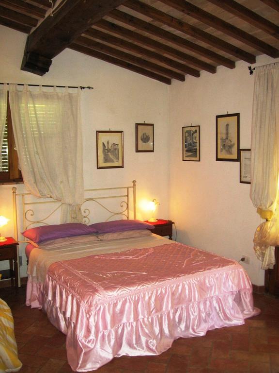La Capanna Di Sovestro Hotel San Gimignano Cameră foto